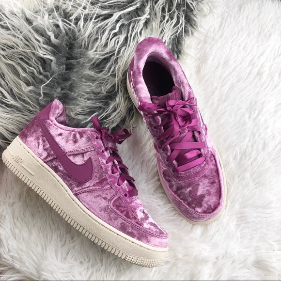 nike air force 1 womens velvet